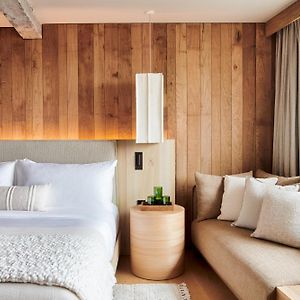 Kamer met een King Size Bed